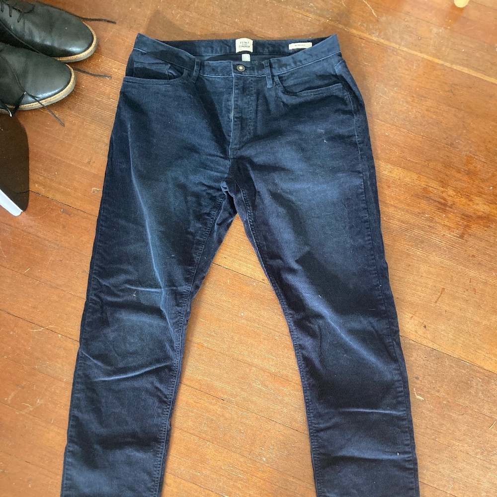Flint and tinder slim fit navy corduroy pants 34x34